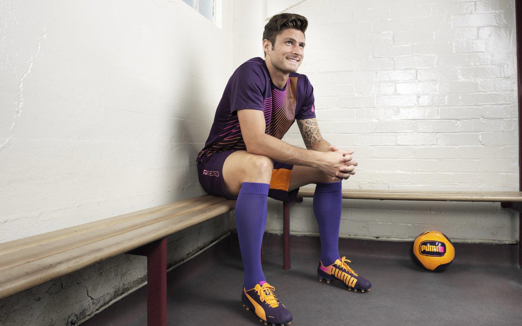 小丁与山东队即将展开关键对话 坦言赴美追求篮球梦想非为金钱